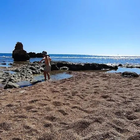 Beautiful Just A Few Meters From The Sea Apartment Denia