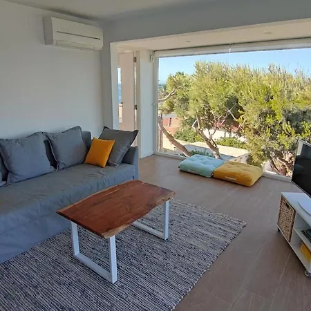 Beautiful Just A Few Meters From The Sea Apartment *